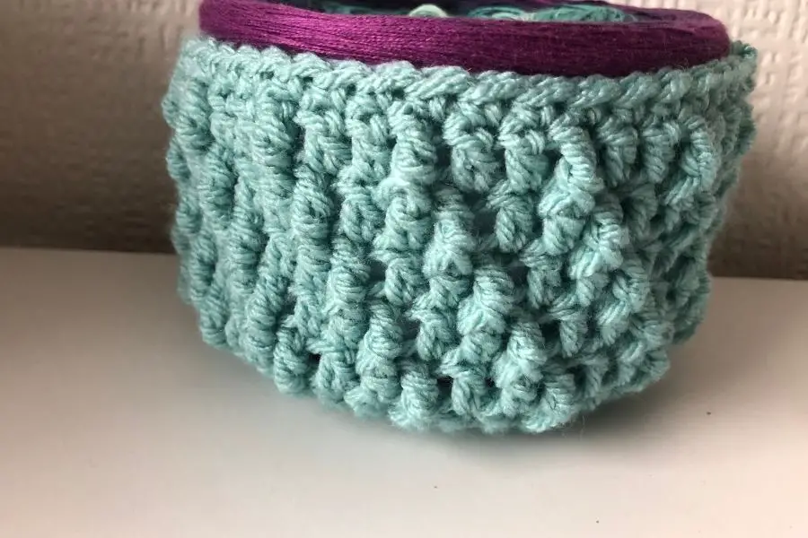 crochet storage basket pattern - totally textured yarn baskets 