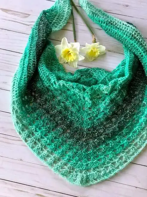 Jadestone wrap free lace crochet shawl pattern