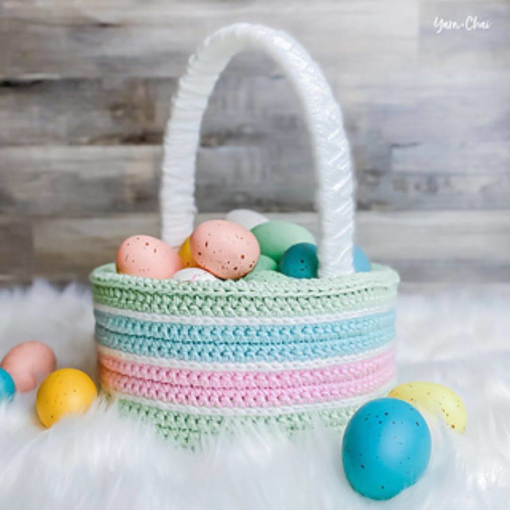 Classic Easter Basket easy crochet gift basket pattern