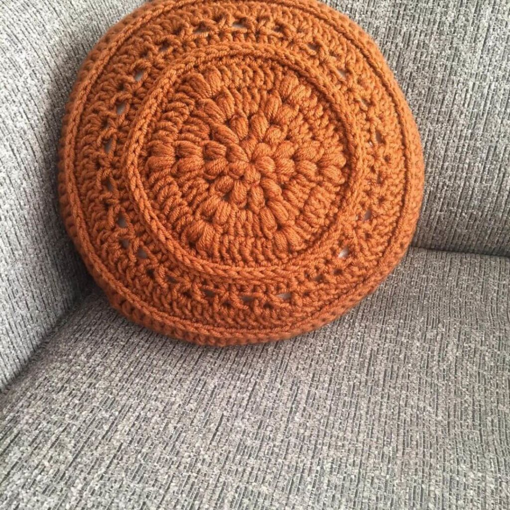 Flower Power Circular Crochet Pillow Pattern