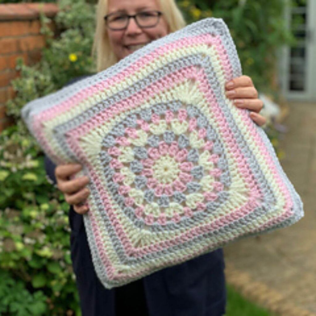 Running Rings Around Granny Square Crochet Pillow Pattern