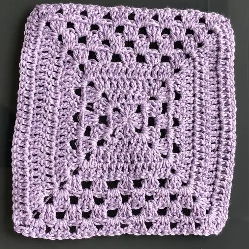 Granny Merge Square Crochet Pattern