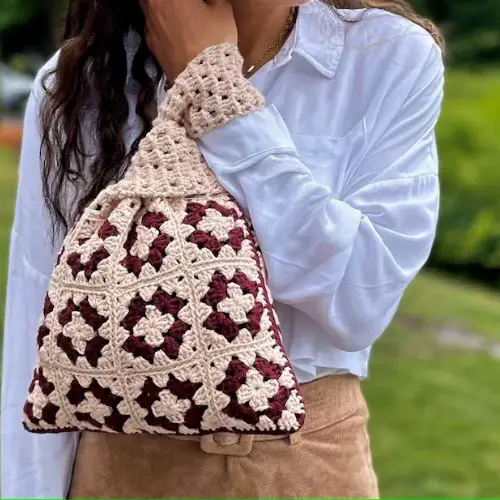 Granny Square Knot Bag Crochet pattern
