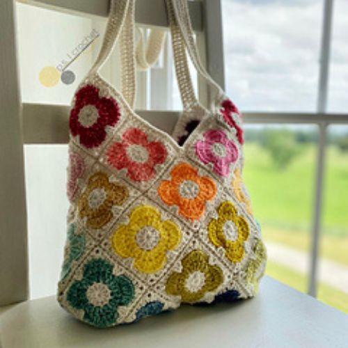 Orla Love Bag easy crochet granny square bag pattern