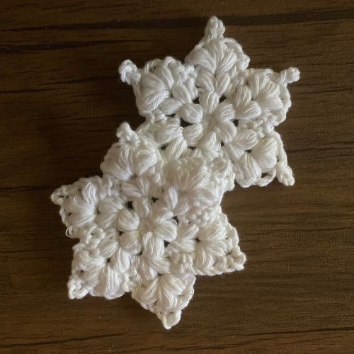 FREE 6 point star crochet pattern Lucita