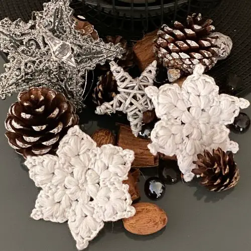 Free 6 point Star Crochet Pattern – Lucita